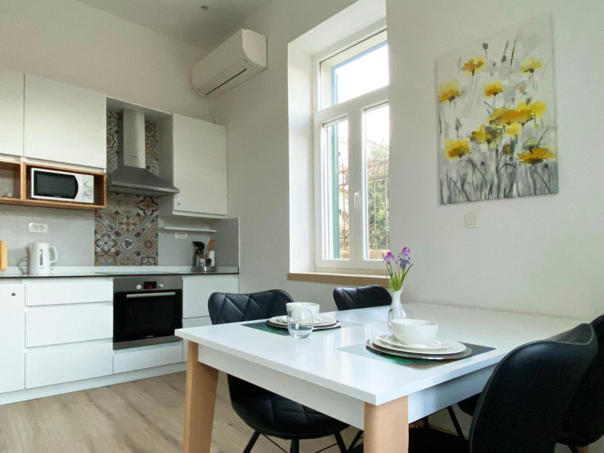 Studio Apt Orchard On Rokova St - 5 Min Walk To The Old Town Of Split Bagian luar foto